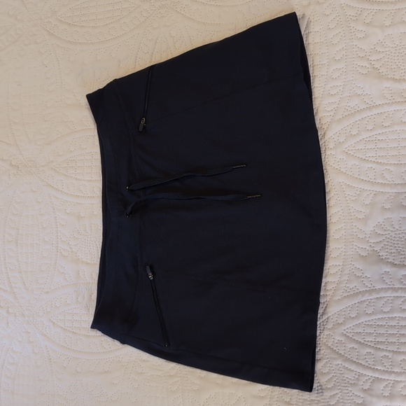 Reitmans skort - Picture 1 of 5